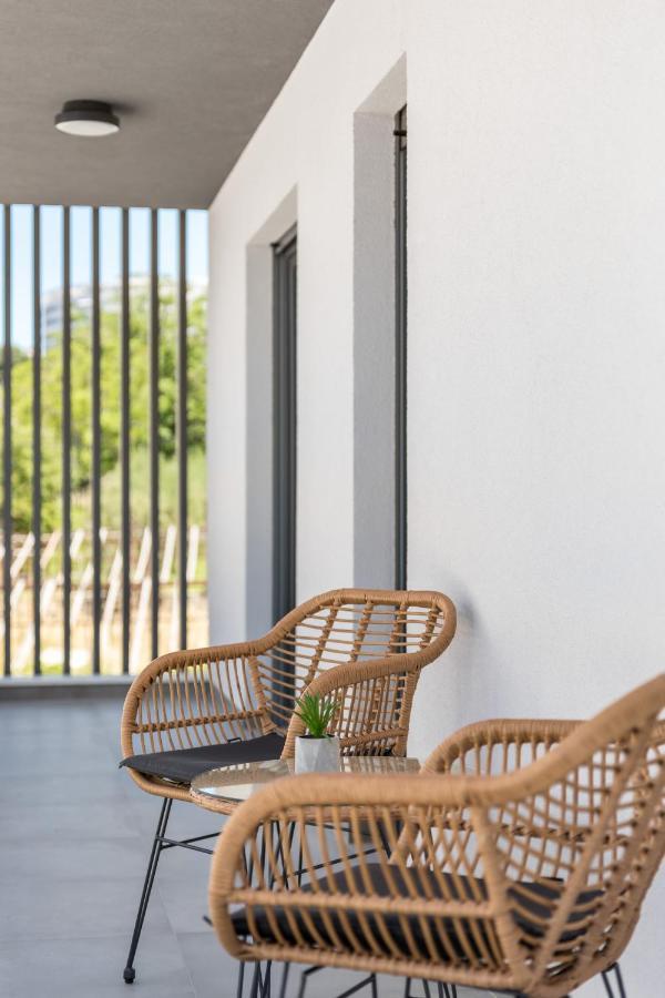 Elysian Zen Luxury Apartment - Two Bedroom Apartment With Terrace And Sea View Split Exterior photo